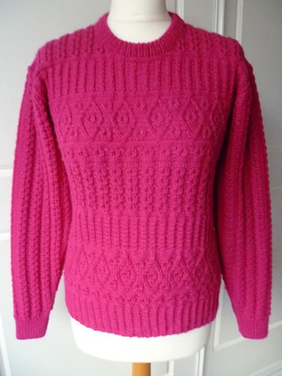 Uschi Pink DK yarn - Image 2