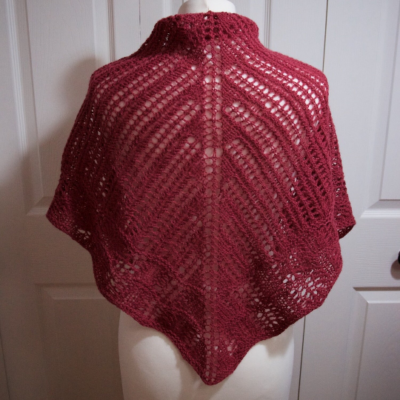 Single skein, shawlette knitting kit made from border leicester yarn